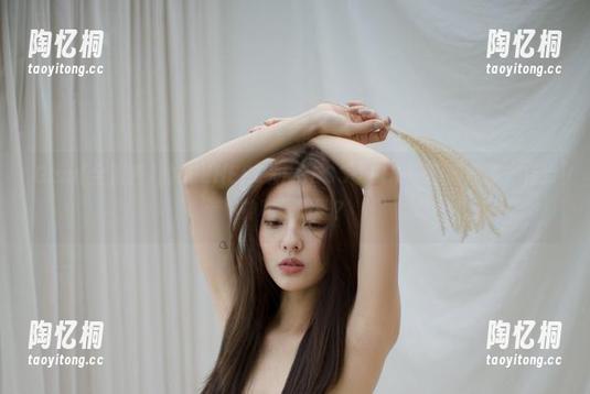G.su(全智秀)的LEEHEEEXPRESS-LEHF—原图合集，有点神秘，对吧？