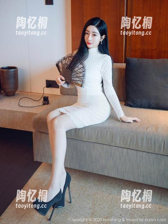 HuaYang花漾 - 图库里藏着的小海臀女孩，真是忍不住想下载，一眼看不够！