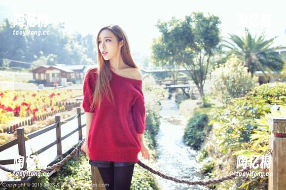 IMiss爱蜜社 - 在线探营：乐薇Vivi的婚纱，图片中藏着很多情绪！