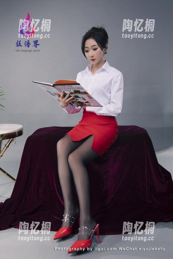 Ligui丽柜 - 看Yangyang的白裙作品，真的要小心被心动的风刮走！