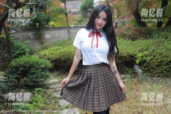 MFStar模范学院 - 婚纱的俏皮瞬间：佟蔓baby的原图和写真，快来围观！