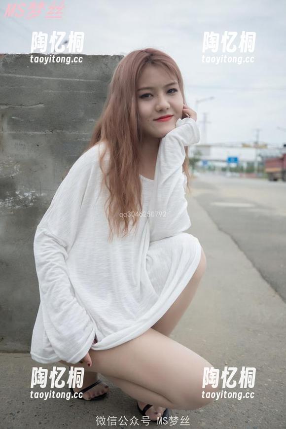 MSLASS梦丝女神 - 长裙里的玥玥，谁能抗拒这套免费的美人坯子？来看看吧！
