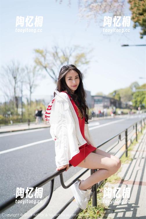 MiStar魅妍社 - 在图库中游走，王婉悠Queen的女孩分享了一场梦