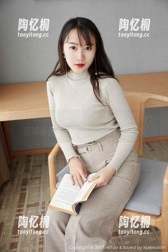 MiiTao蜜桃社-小魔女lily MiiTao蜜桃社 - 藏不住的小魔女lily:花嫁原图,让你目不转睛的图册!