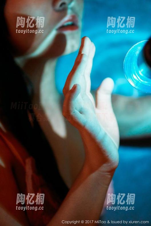 MiiTao蜜桃社-木奈奈 MiiTao蜜桃社 - 温柔的诱惑:木奈奈写真合集,绝对让你停不下来!