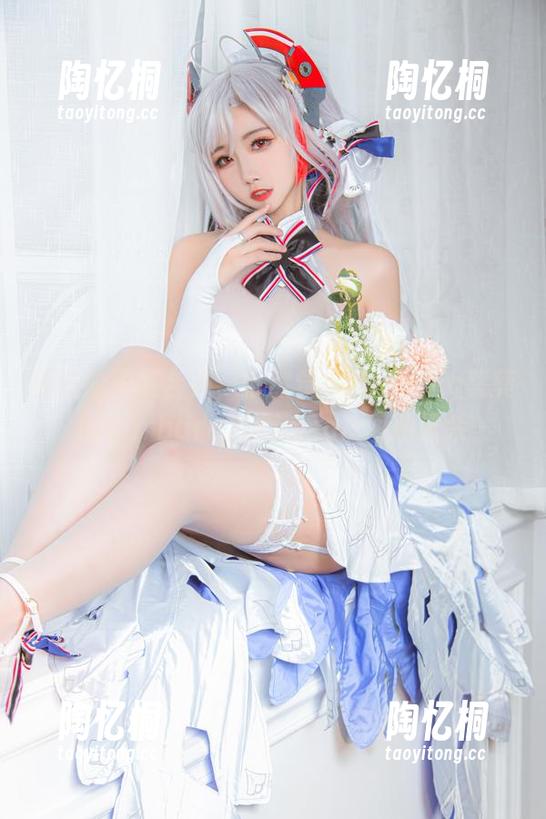 看过的泳装合集，依然觉得Momoko葵葵的BarbaraSwimsuit图册最杀