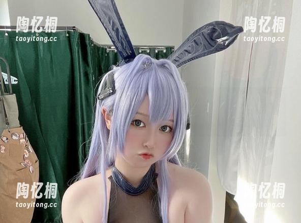 PAKI草莓酱的班长冒险：合集中的图片，一次次引发读者的好奇与期待，真是太有趣了！