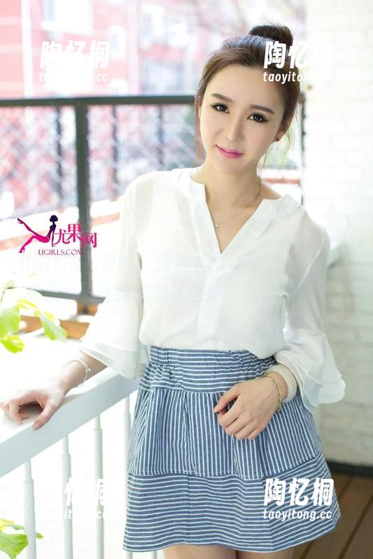 UGirls尤果网 - 张熙儿秀体操服，套图中的身姿竟让我想起梦里那个柔韧的自己？
