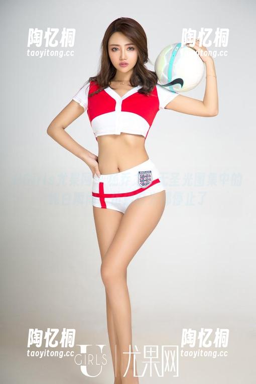 UGirls尤果网 - 杨乔之：无圣光图集中的纯白瞬间，仿佛时光都停止了