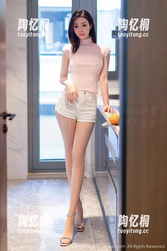 Xiuren秀人网-Mieko林美惠子 Xiuren秀人网 - 最新图册:Mieko林美惠子在镂空的边界行走,身材打卡?哈哈,太真实!