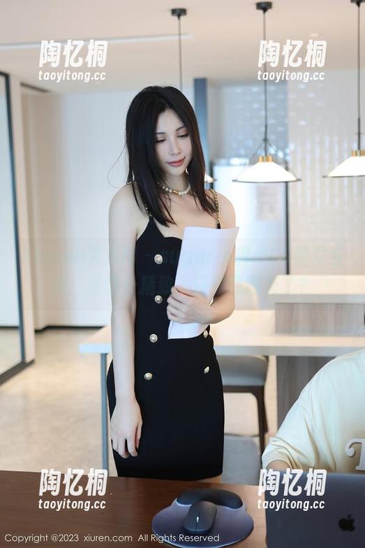 Xiuren秀人网-sugar小甜心CC Xiuren秀人网 - sugar小甜心CC镂空合集:是设计精致,还是我眼花了?
