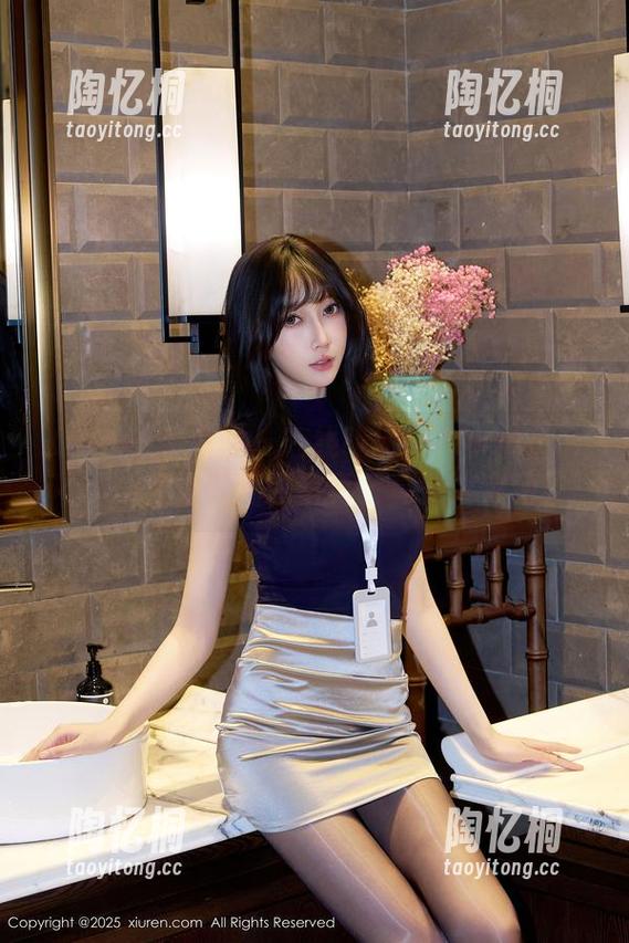 Xiuren秀人网 - 在线晓得吗？小橘子orange姐姐的高清写真，真是个宝藏！
