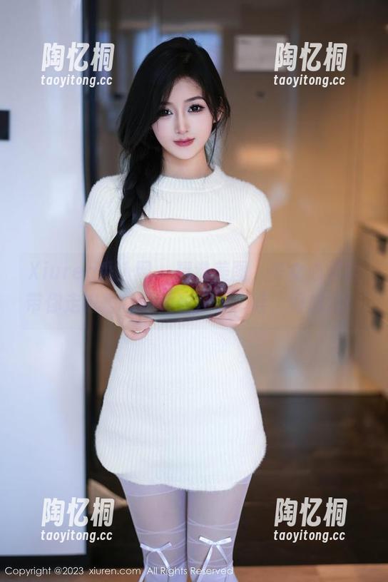Xiuren秀人网 - 精选美图，少女心雪雪带你走进蕾丝的柔软世界，哇，好想抱！