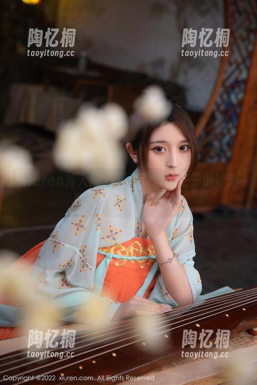 Xiuren秀人网-轩轩王子 Xiuren秀人网 - 预警!轩轩王子的可爱图片合集,甜得要命