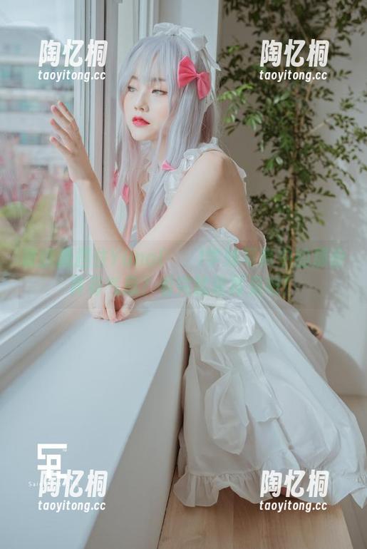 谁能抵挡住Yuna(윤아)学妹写真中的那份青春气息？看完就说再见吧！