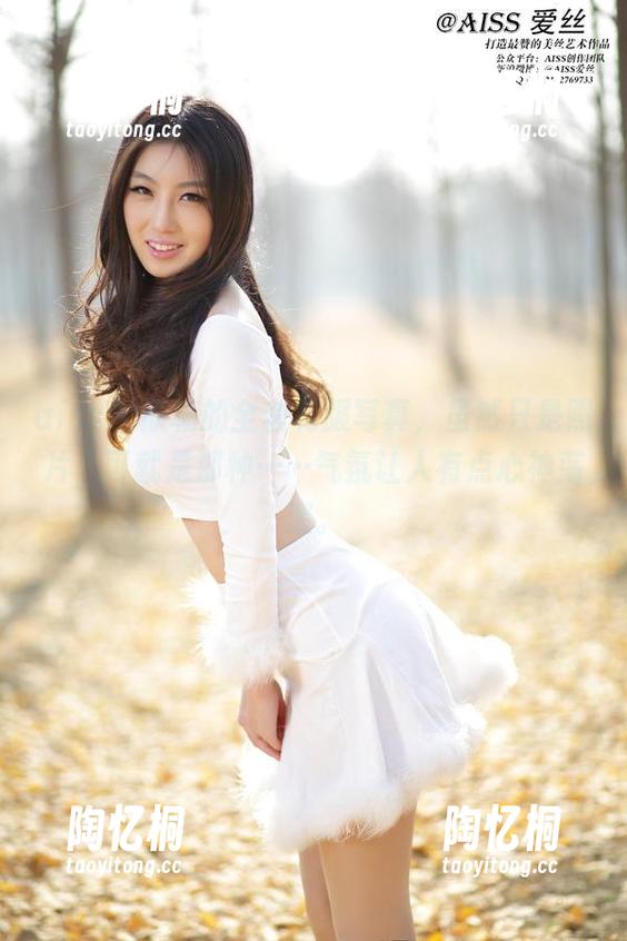 aiss - 欣杨的全套和服写真，虽然只是照片，可就是那种……气氛让人有点心神荡漾。