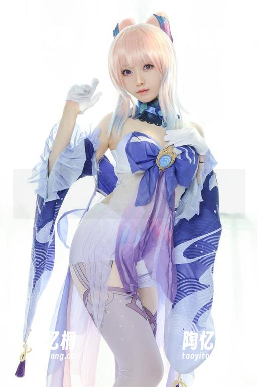 连体衣让人欲罢不能，asagiriai(爱ちゃん)的最新cos观察笔记！