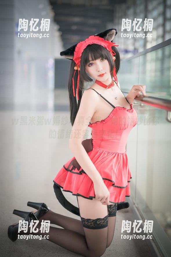 w黑米粥w婚纱写真全集：她的婚纱比你的情绪还容易变化！