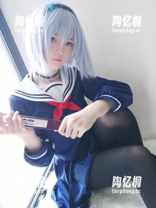 一小央泽修女，图册中的逆袭！学着大胆一点！