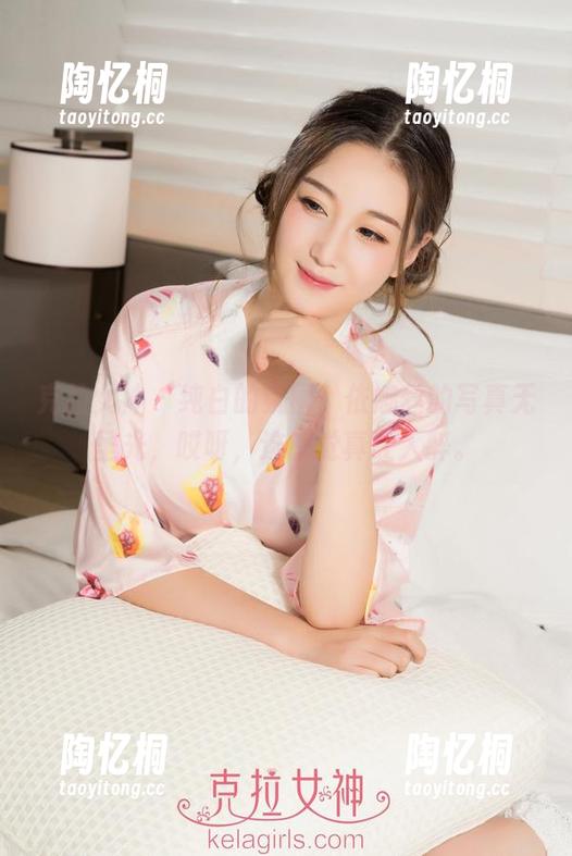 克拉女神 - 纯白的氛围，依娜丝的写真无圣光，哎呀，这感觉真让人醉。