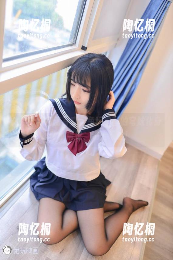 体操服与高清写真，兔玩映画的穹妹化身运动小精灵，走上卷轴！