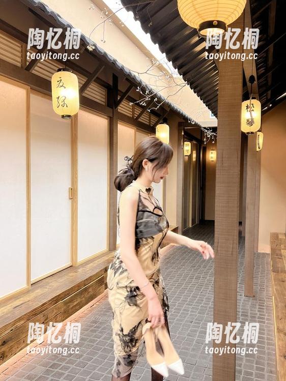 微密圈 - 周妍希黑丝套图大放送！免费的，结果却可能让你欲罢不能。