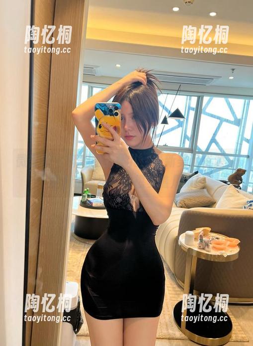 微密圈 - 奔跑的晶骡儿：最新美足资源，看了让你忍不住想多瞧几眼！