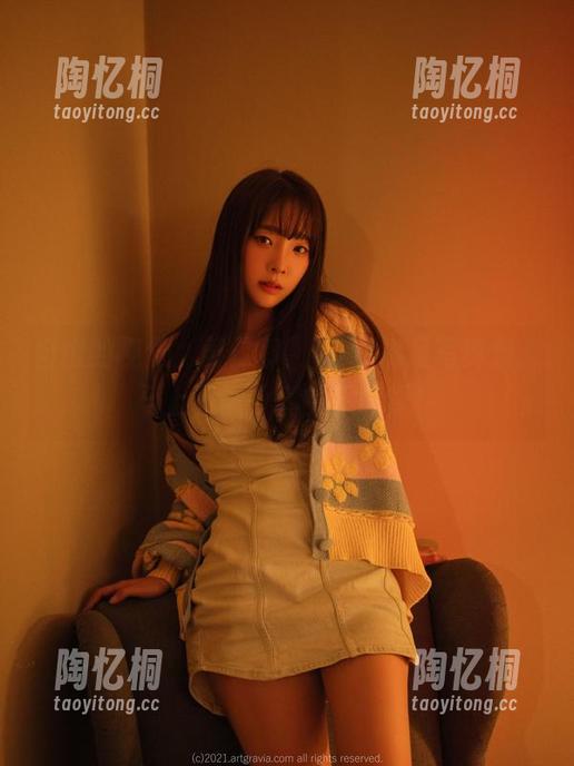 自由的视觉，姜仁卿(강인경)裸足写真集，马上下载，真的不踩雷！