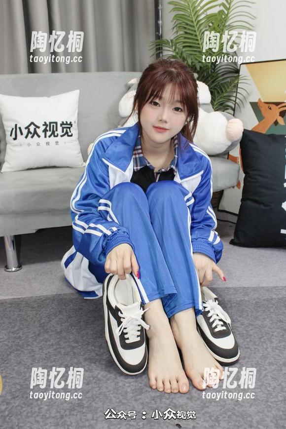 小众视觉 - 从悦悦学妹的图片里，在线感受那种淡淡的夏日气息！