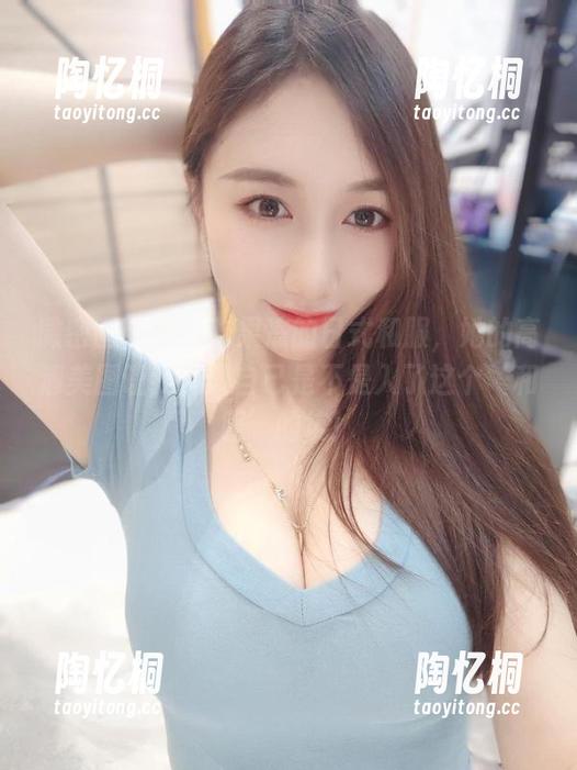 微密圈 - 小玉吃果冻的日式和服，她的高清美图让我怀疑自己是不是入了这个‘和服’的坑！