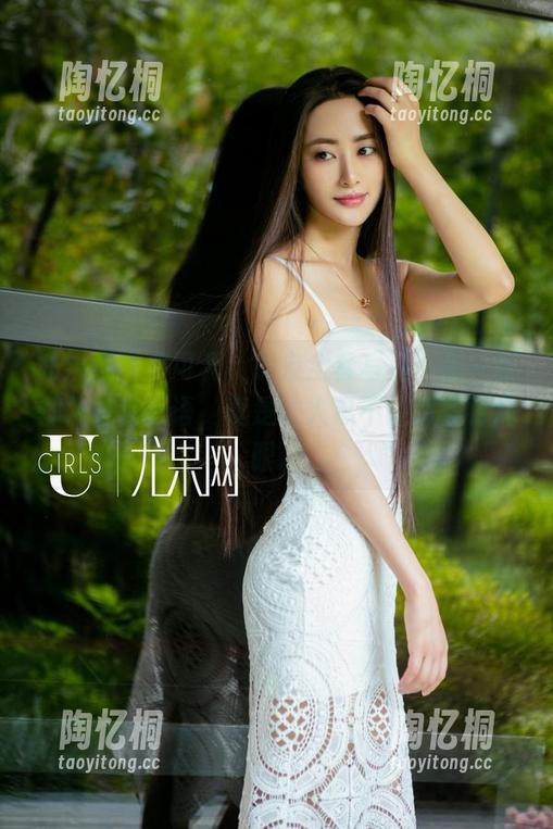 尤果网 - 才可儿，女友全套写真：每一张都像是在低语，真是让人忍不住想多看几眼。