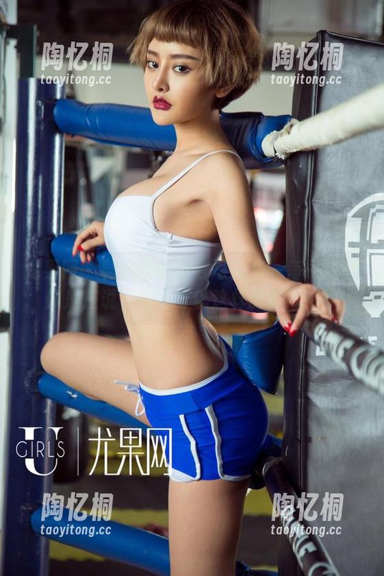 尤果网 - 郭婉祈的皮衣写真集—每一张都像是在说‘你也可以这样的帅气’！