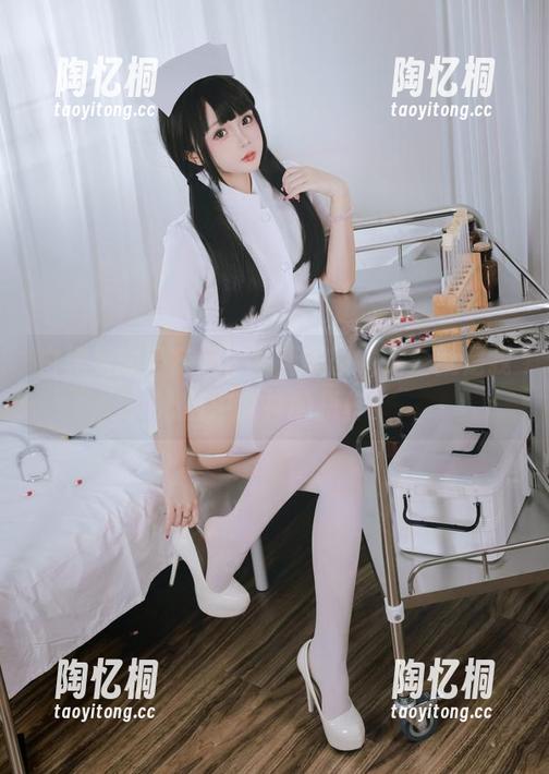 日奈娇 白裙里的日奈娇:高清美图,完全就是我心目中女神的模样!
