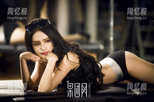果团网 - 美图控必看：松果儿的剧情，下载后绝对不后悔。