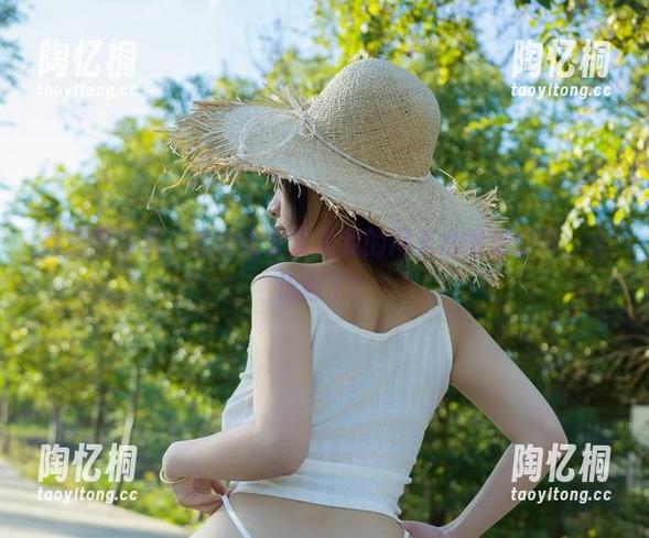 高清原图里，浅安安女友是我的周末心情治疗师，太治愈了！