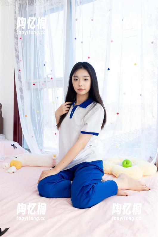 物恋传媒 - 佳琪少女写真：这组图片，为什么让我想到了我上学的时候…