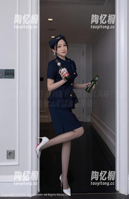 秀人网 - 想下载周慕汐的职场OL风格？先来看看这个图库值不值！