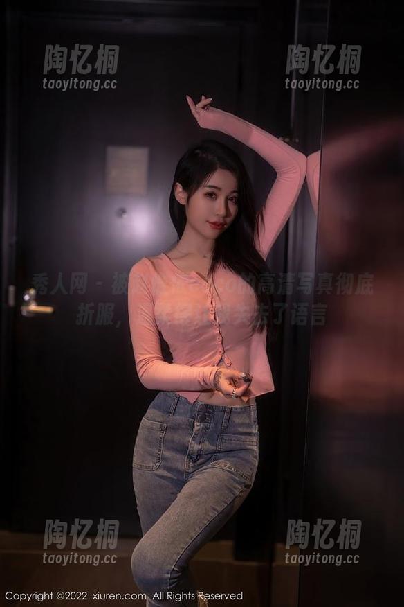 秀人网 - 被赵惟依coco的高清写真彻底折服，温柔得让我失去了语言