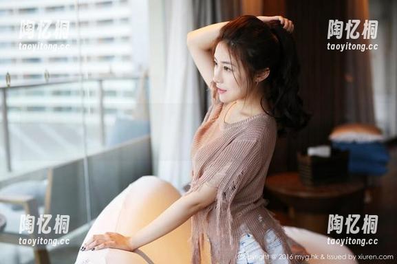 美媛馆 - 看，Carina梦绮的修女福利图片，谁说只有传统才好？