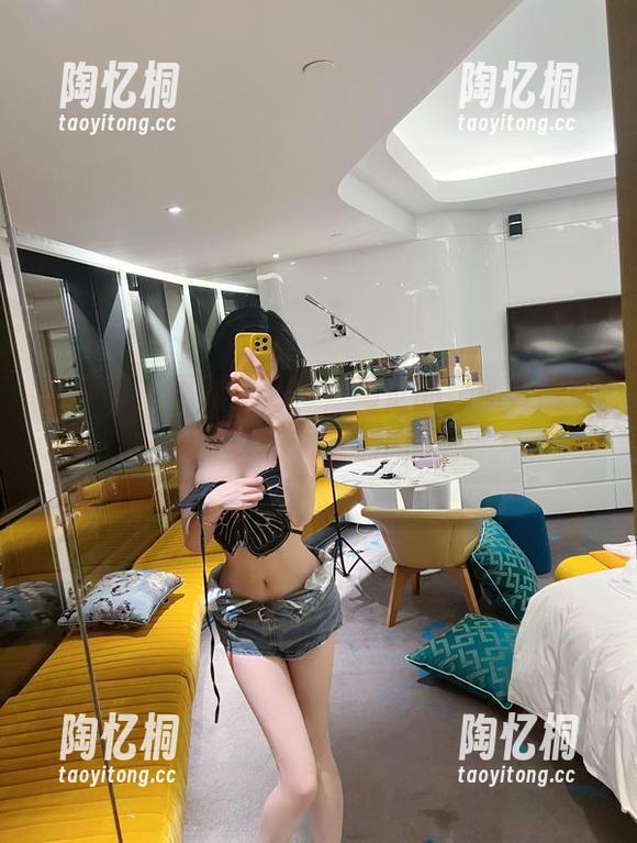 微密圈 - 原图这么绝，葛征的天使套图明明可以拍个时装周啊！