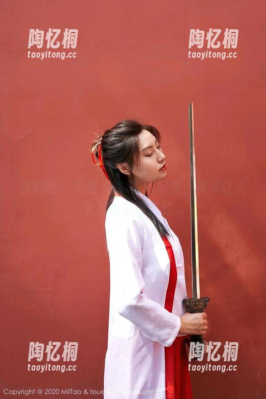 蜜桃社-Suki 蜜桃社 - 无圣光的Suki校服,竟然让人觉得有些羞羞的...
