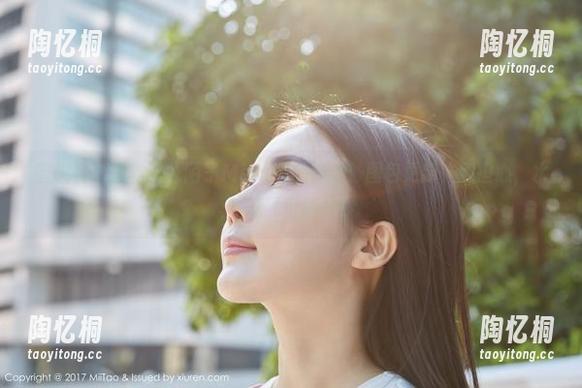 蜜桃社 - 轻松跳入陌子Mandy的泳池：图包更新，别担心，水不深（可能）！