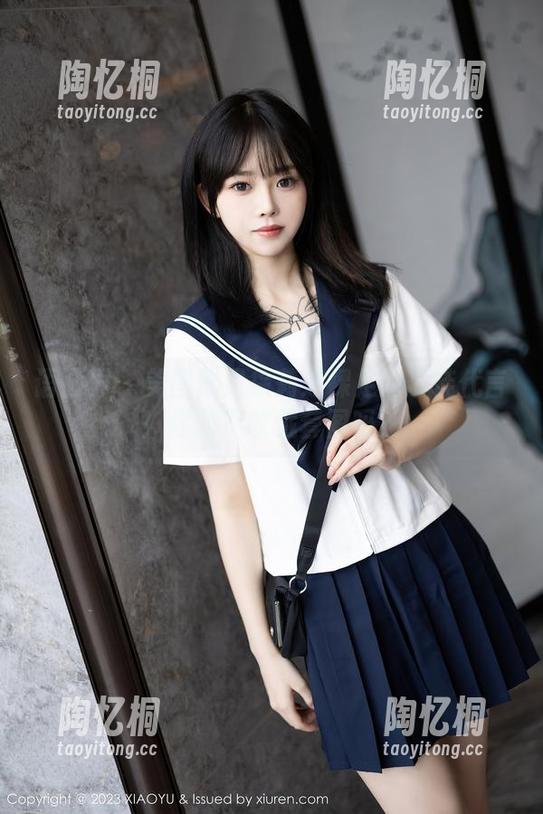 语画界 - 美图就是徐莉芝裸足的最佳代言！你敢不收藏套图吗？